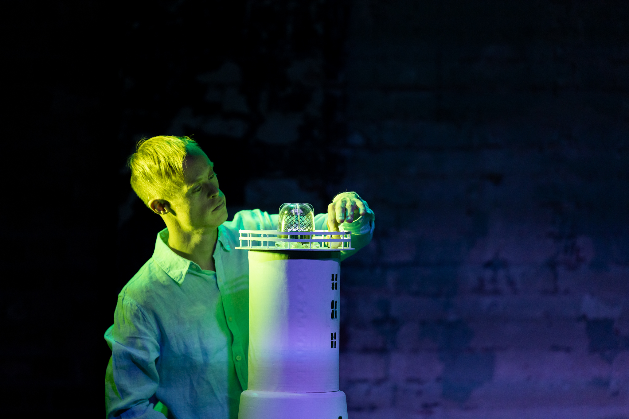 Production image Joel Lighthouse