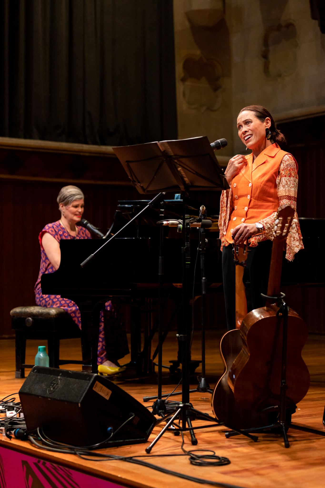 Off Centre - Meeting Point - 4 - Sunday - 2023